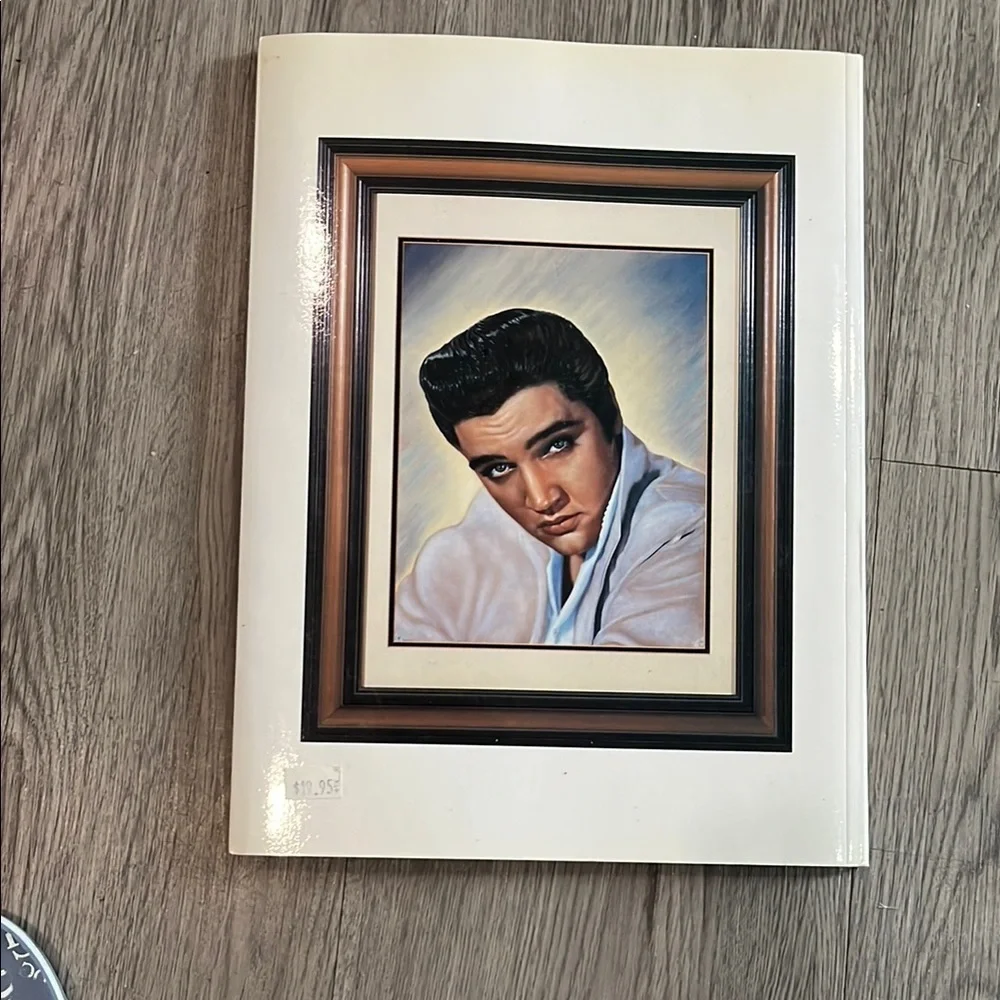 Graceland Official Guidebook